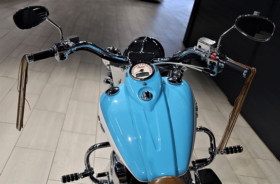 Indian Chief Vintage 1.7 Power Plus 105 V-Twin 9 of 16