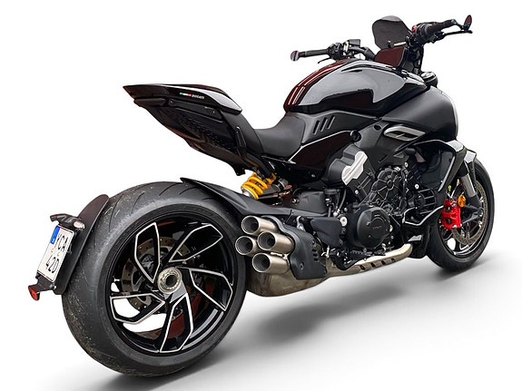 Ducati Diavel V4 6 of 6