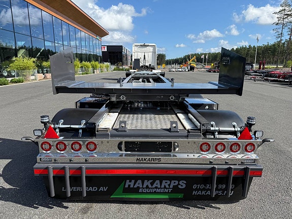 Hakarps - 38 tons LVX vagn med tipp, skjut boggie och flak 6 of 12