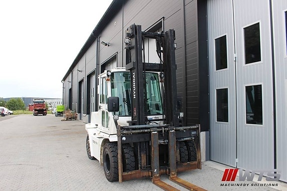 Hyundai 70 D-7 A 5 of 14