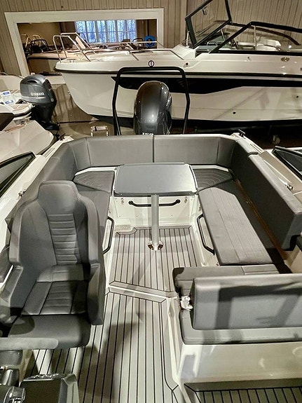 Finnmaster R6 Yamaha F150 2027 MMG Edition FABRIKSNY 4 of 9