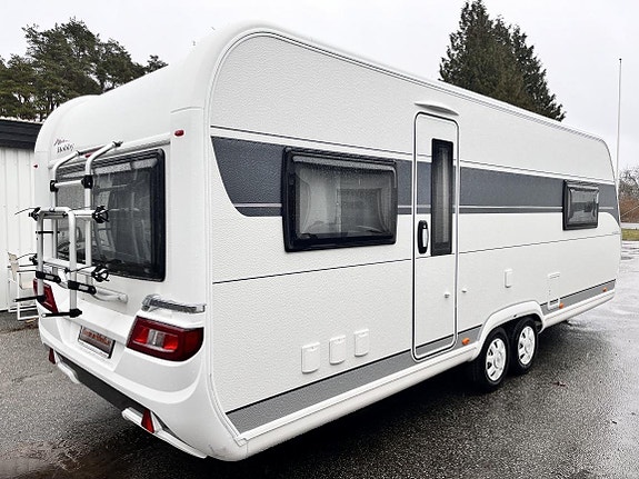 HOBBY 650 UFF PRESTIGE. HÖSTERBJUDAN SPAR 118000 KR .Ny vagn