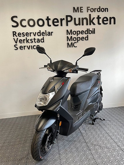 SYM Orbit 125 2 of 4