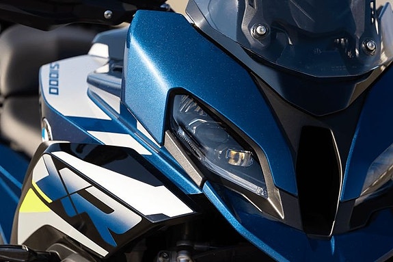 BMW S1000XR/ M-pak/Dynamic-pak/Touring-paket / Boka din 2027:a idag! 3 of 26