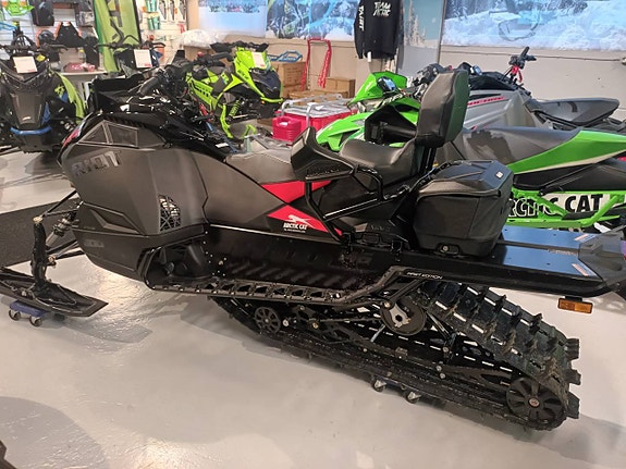 Arctic Cat Riot 600 146" 2024 2 of 3