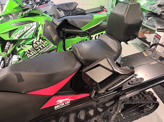 Arctic Cat Riot 600 146" 2024 3 of 3