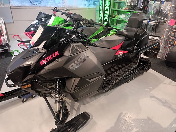 Arctic Cat Riot 600 146" 2024