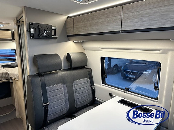 Adria Twin 640 SLB Plus * NY * Automat * Panormafönster 13 of 19
