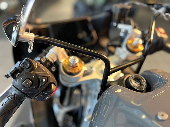 Yamaha XSR 900 GP *Ovanlig färg* 4 of 7