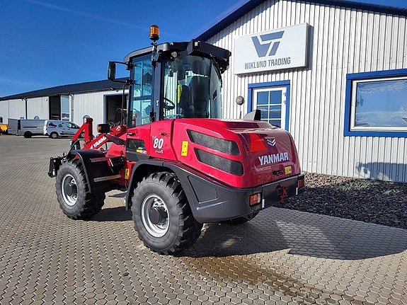 Yanmar V80-5 / 5tons lastmaskin / 36km / lastdämpare 2 of 9