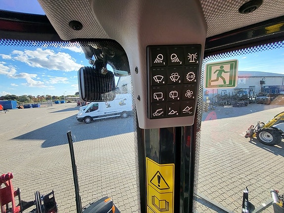 Yanmar V80-5 / 5tons lastmaskin / 36km / lastdämpare 9 of 9