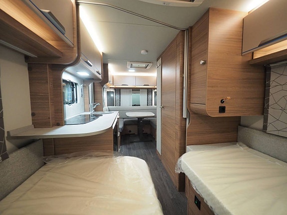 Knaus Sport 500 EU Mässerbjudande 1759:-/mån I Design-Paket I Golvvärme 8 of 12