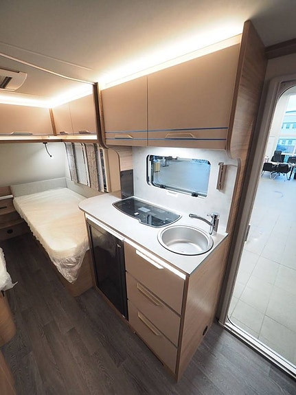 Knaus Sport 500 EU Mässerbjudande 1759:-/mån I Design-Paket I Golvvärme 6 of 12