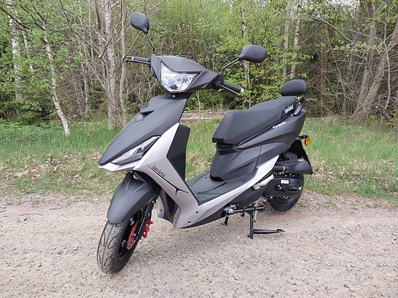 *KAMPANJ* Eu Moped Invicta Omni 50 4T Efi Klass 1