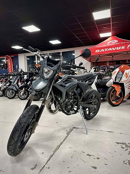 Beta RR 50 X-SPECIAL EDITION 5 of 5