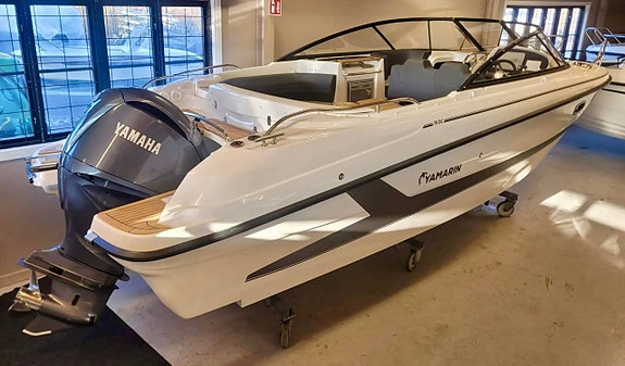 Yamarin 79 DC Yamaha F300 BETX 2021