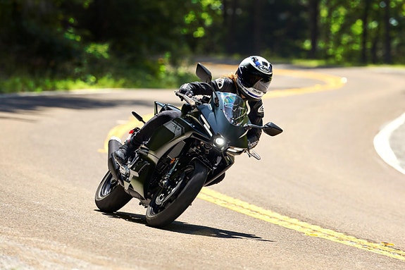 Yamaha YZF-R3  BESTÄLLNINGS MC 7 of 10