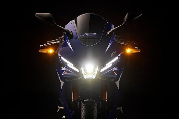Yamaha YZF-R3  BESTÄLLNINGS MC 9 of 10