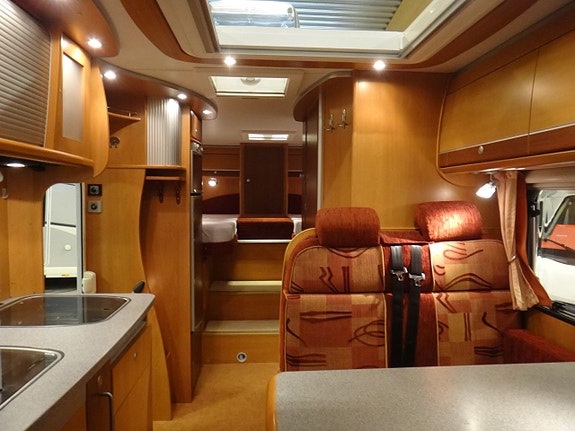 Dethleffs Esprit RT 6614 "Enkelsängar"Stort garage"Få ägare" 3 of 23