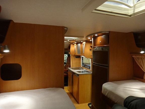 Dethleffs Esprit RT 6614 "Enkelsängar"Stort garage"Få ägare" 11 of 23