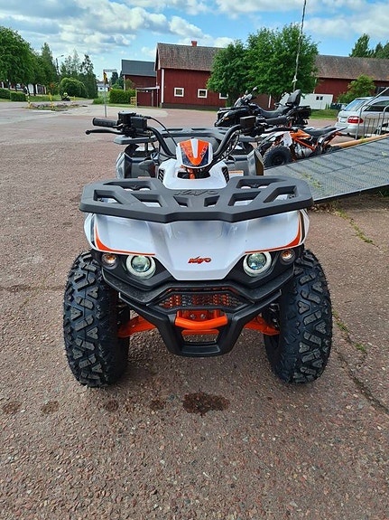 Kayo NYHET AU 180 ATV NU 26900 kr 2 of 5
