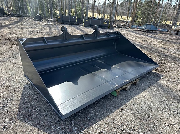 Planeringsskopa STBM 2,7 samt 3,0m