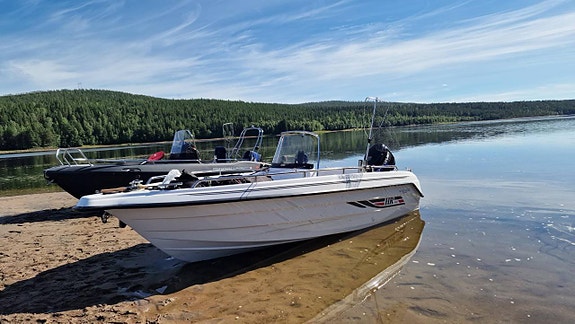 HR 460 Fishing med Suzuki 40/50hk-25  KAMPANJ
