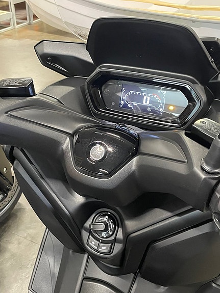 Yamaha X-MAX 300 ABS I BUTIK NU x-max xmax x- 4 of 4