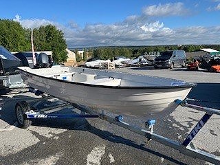 Sandström Basic 425 R ,  köp till Yamaha 8HK  för 918:- mån 3 of 4