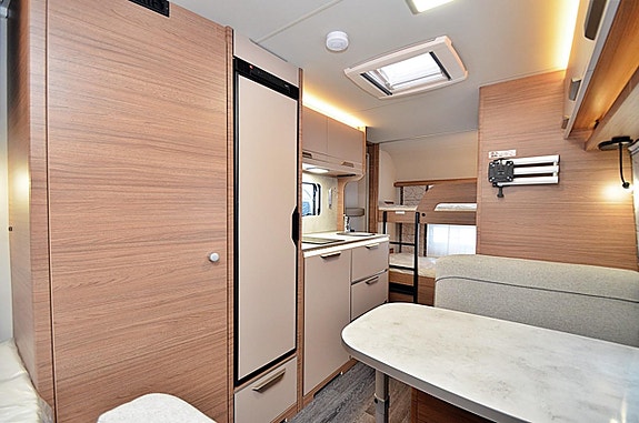 Knaus 500 QDK Sport E-Power Selection, Barnkammare 14 of 23