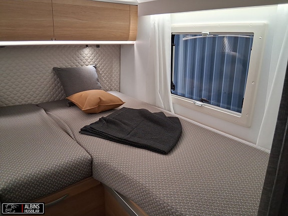 Adria Coral XL Plus 660 SL / Solpanel & Litiumbatteri på köpet! 17 of 21