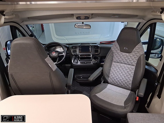 Adria Coral XL Plus 660 SL / Solpanel & Litiumbatteri på köpet! 4 of 21