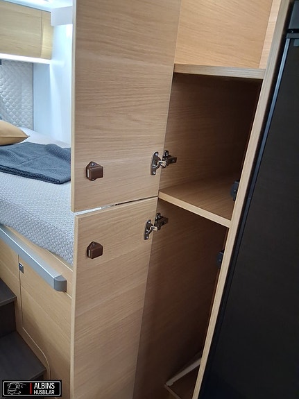 Adria Coral XL Plus 660 SL / Solpanel & Litiumbatteri på köpet! 15 of 21
