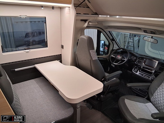 Adria Coral XL Plus 660 SL / Solpanel & Litiumbatteri på köpet! 2 of 21