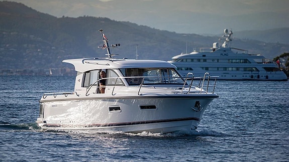 NIMBUS 305 Coupé - Volvo Penta D4 270HK