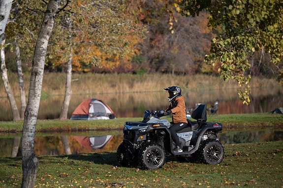 CFMOTO C FORCE 850 GREY/SVART ED SUPERPRIS !! & PLOGKAMPANJ 8 of 17