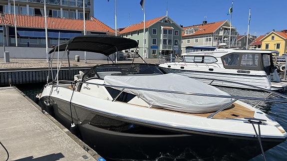Cranchi E30 Endurance -2023 11 of 29