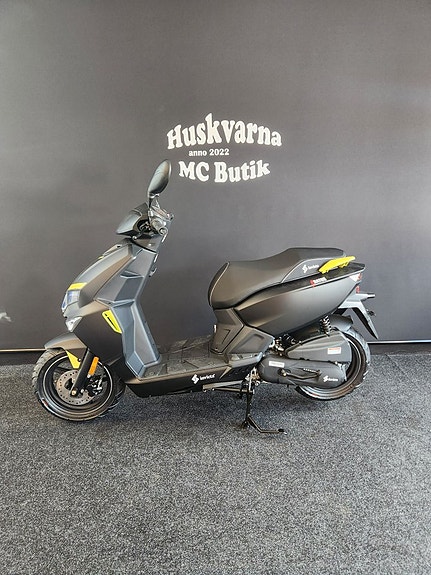 Invicta Iratus direkt leverans 3 of 4