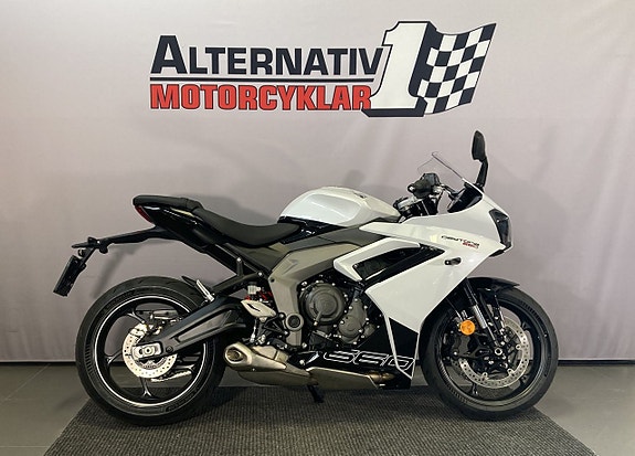 Triumph Daytona 660 - Alternativ 1 MC 6 of 23