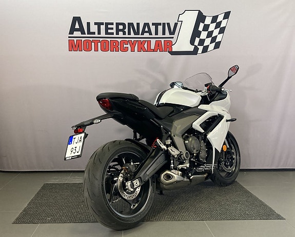Triumph Daytona 660 - Alternativ 1 MC 7 of 23