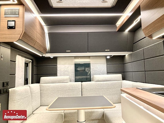 Knaus AZUR 500 FU 10 of 17