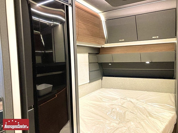 Knaus AZUR 500 FU 6 of 17