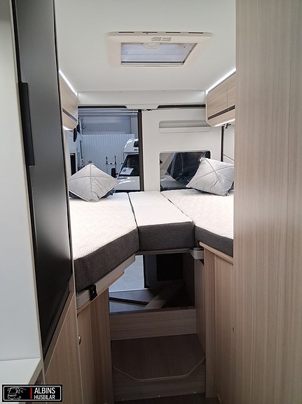 Adria Twin Axess 640 SL / Automat / 3500kg 9 of 17