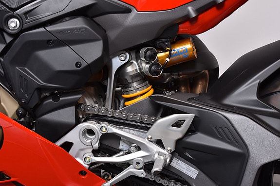 Ducati Panigale V4 S SPARA 36 100KR / Omg lev! 16 of 17