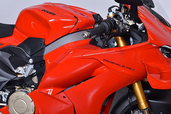 Ducati Panigale V4 S SPARA 36 100KR / Omg lev! 14 of 17