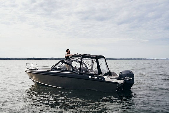 Buster XXL Yamaha F150 2-års fri service vid köp nu! 2 of 12