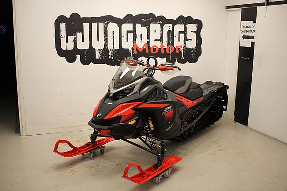 Lynx Xterrain RE 850 E-tec 3700 2025