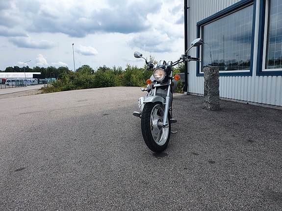 CFMOTO V5. 4 of 4