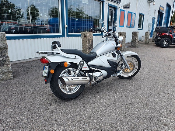 CFMOTO V5. 2 of 4