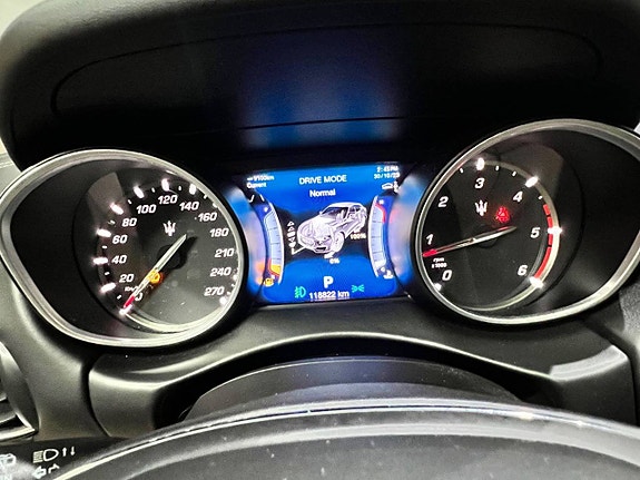 Maserati Levante 17 of 28